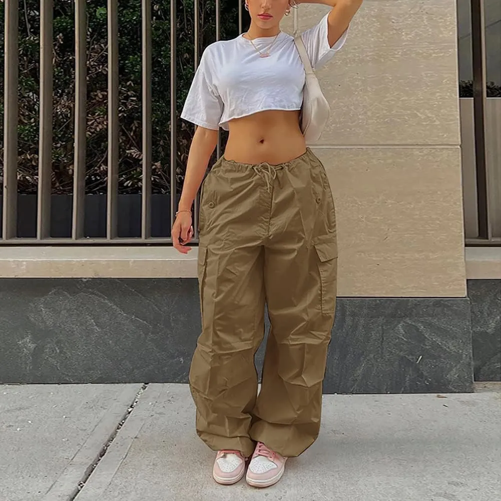 IWEMEK Women Parachute Pants Baggy Cargo Pants with Pockets Drawstring Low Waist Y2K Pants Loose Hip Hop Casual Streetwear
