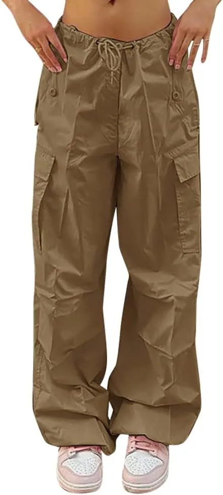 IWEMEK Women Parachute Pants Baggy Cargo Pants with Pockets Drawstring Low Waist Y2K Pants Loose Hip Hop Casual Streetwear