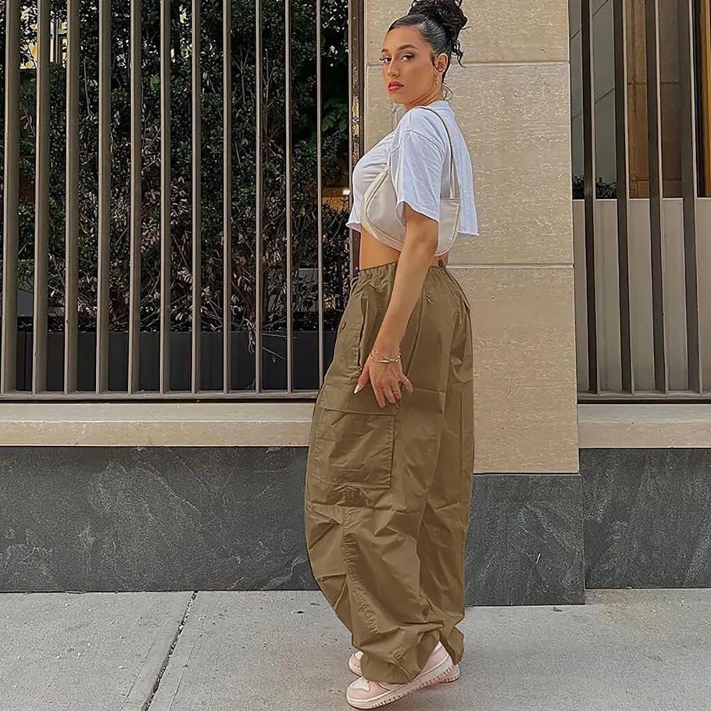 IWEMEK Women Parachute Pants Baggy Cargo Pants with Pockets Drawstring Low Waist Y2K Pants Loose Hip Hop Casual Streetwear