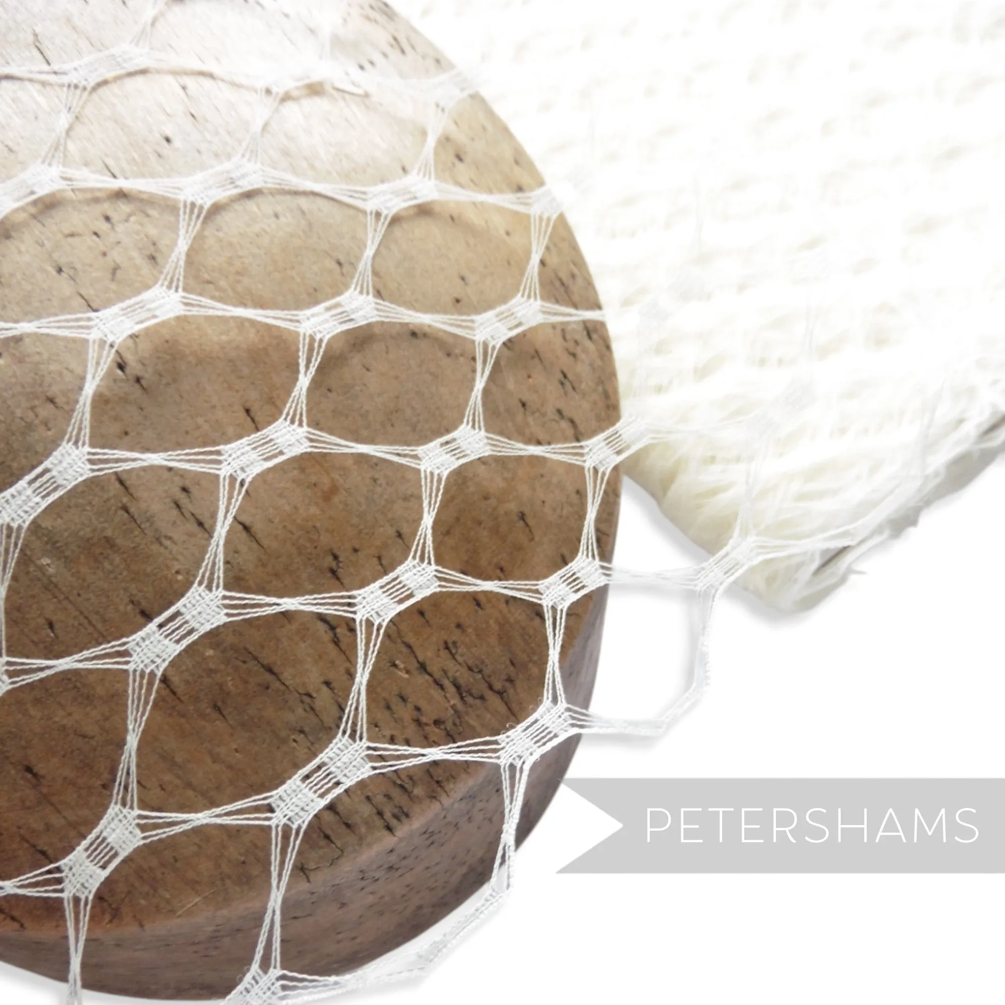 Vintage Replica Waffle Weave Veiling 23cm (9 inch) - 1m